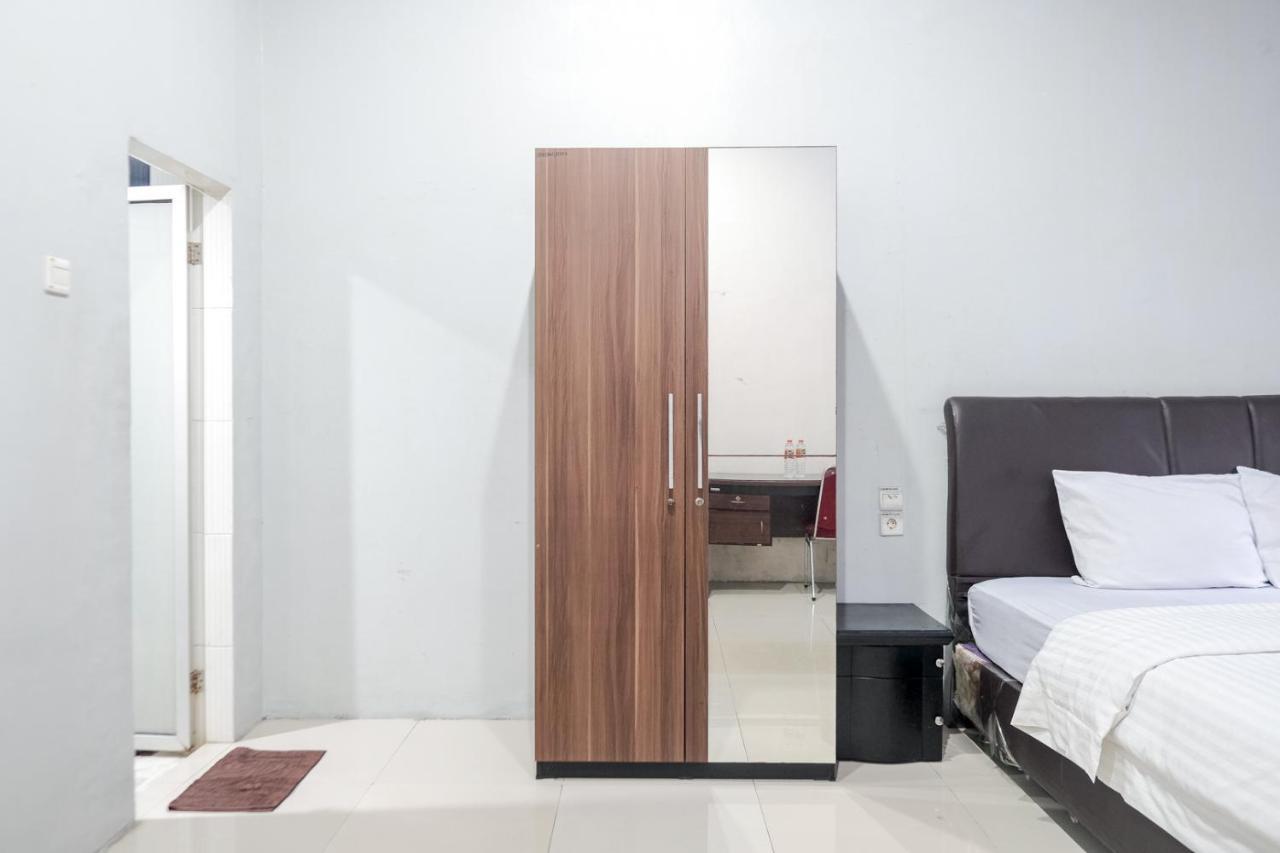 Djaboerigin Mongonsidi Guest House Redpartner Medan Exterior foto