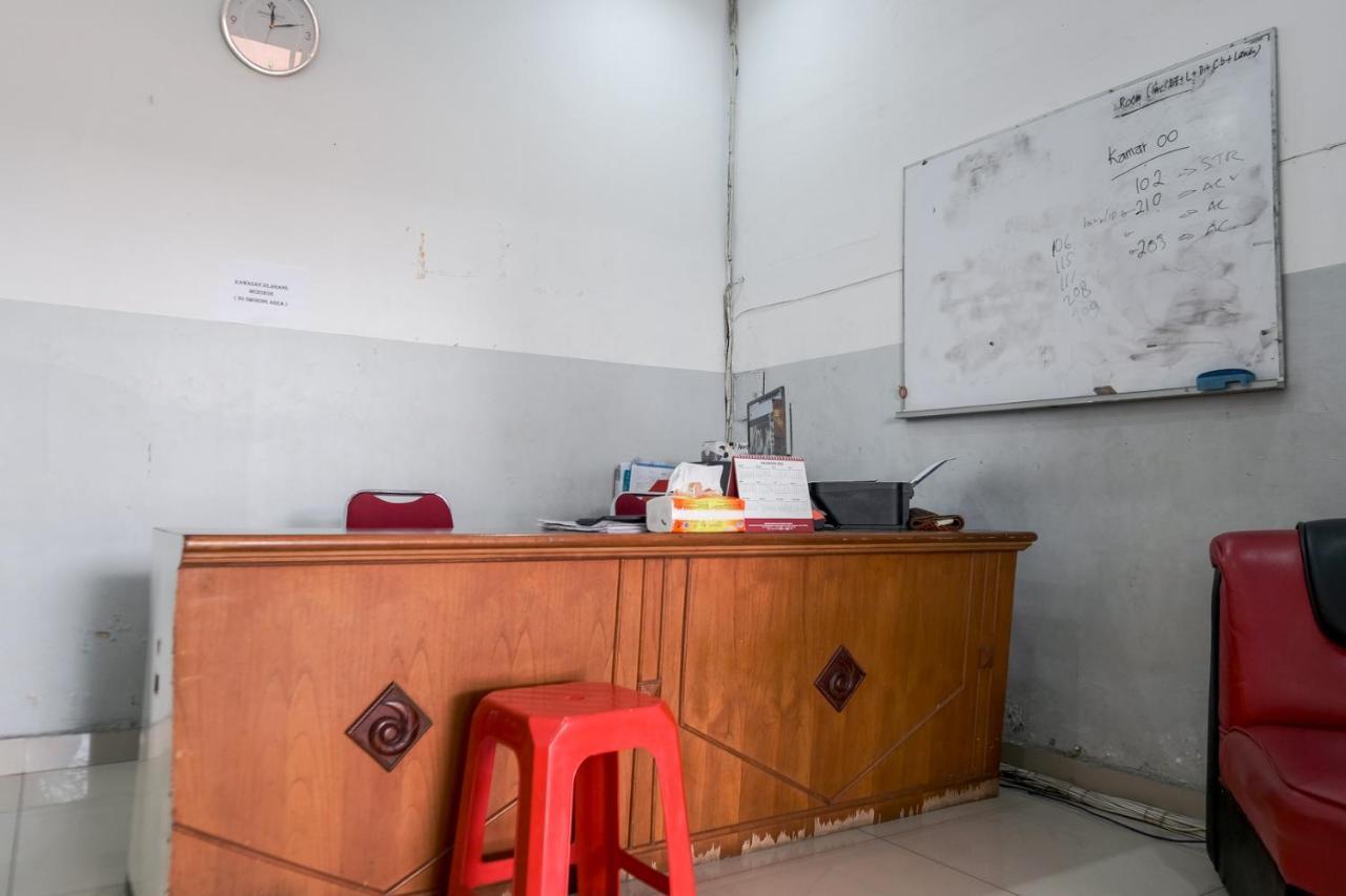Djaboerigin Mongonsidi Guest House Redpartner Medan Exterior foto